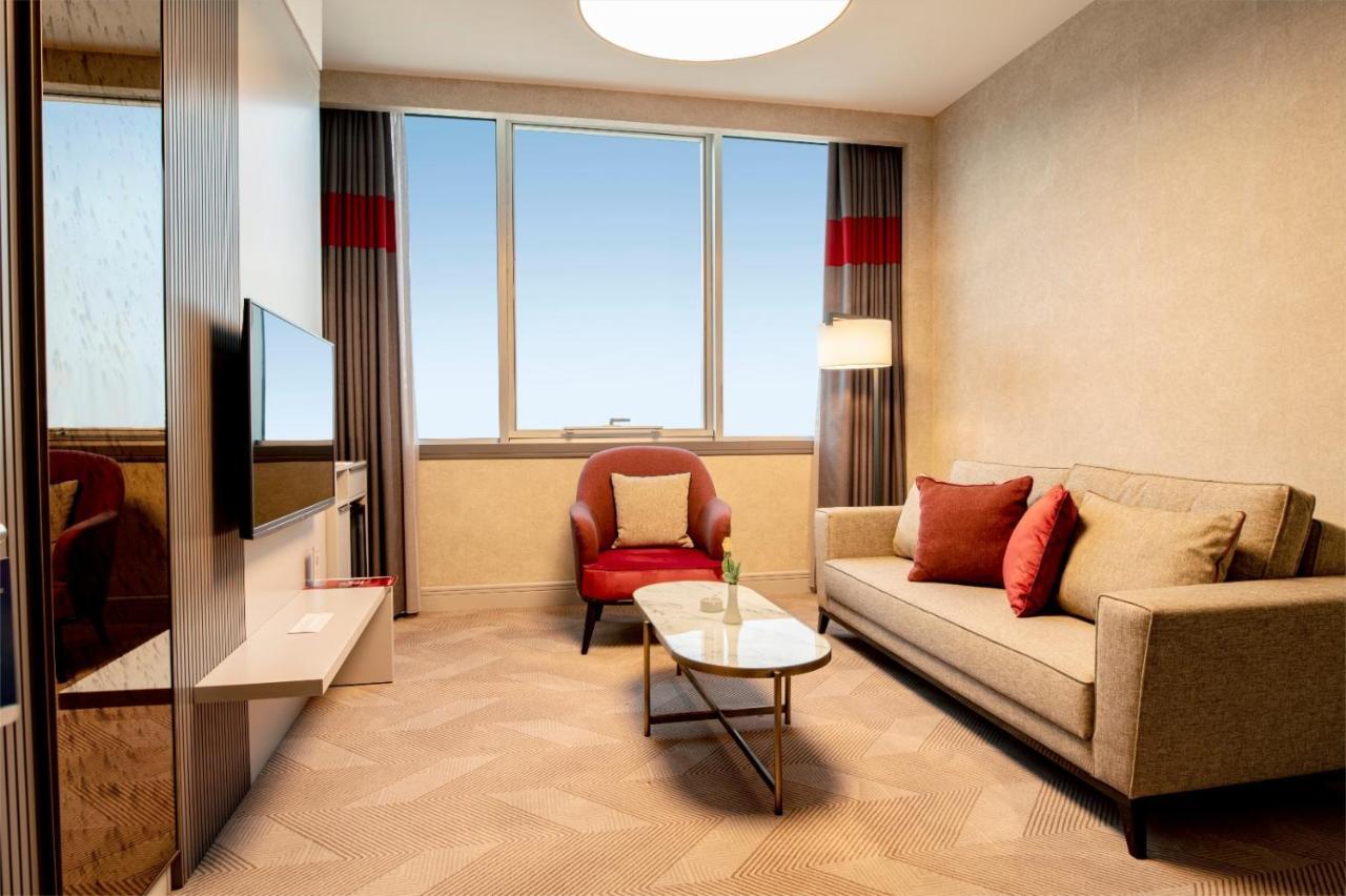 Ramada By Wyndham Diyarbakir Hotel Екстериор снимка