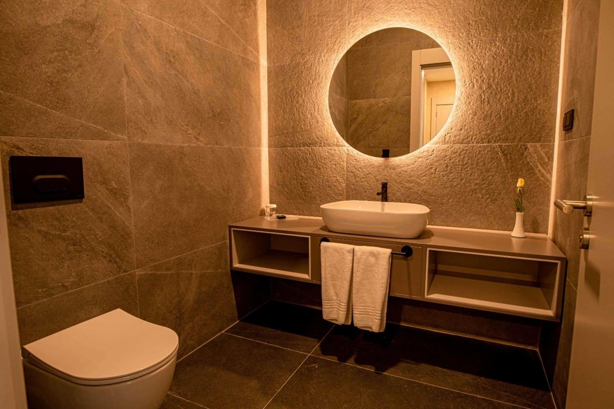 Ramada By Wyndham Diyarbakir Hotel Екстериор снимка